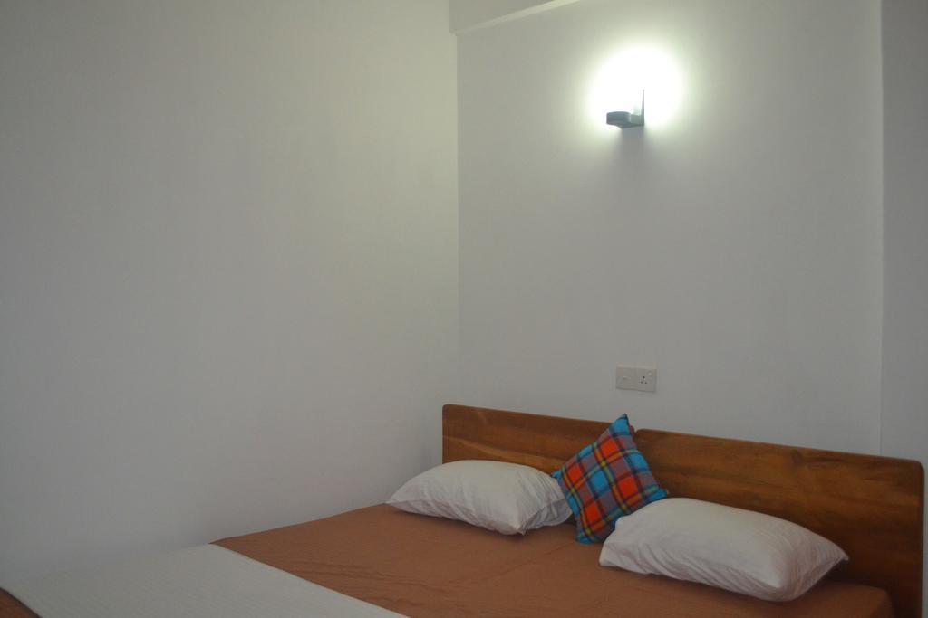 Surf Lanka Hotel Matara Exterior photo