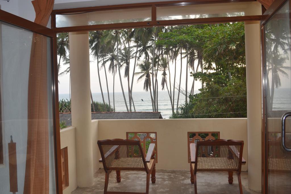 Surf Lanka Hotel Matara Exterior photo